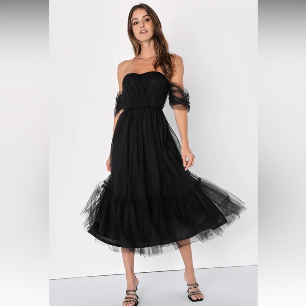 Lulu's Black Strapless Tulle Midi Dress